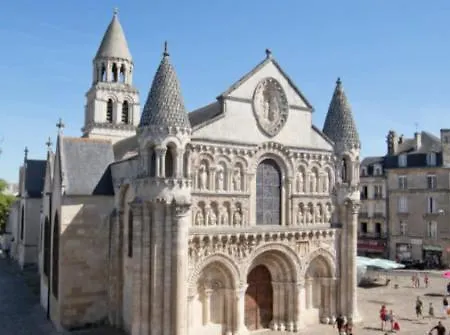 Apartment Le Poitou Poitiers