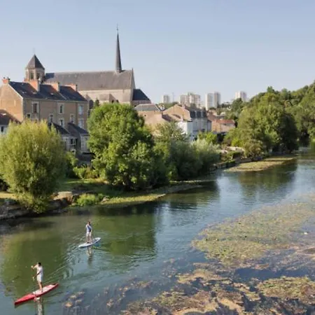 Le Poitou * Poitiers